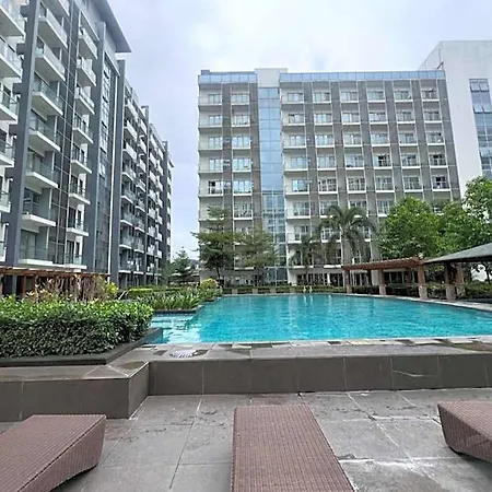 Cozy Condo At Eighty One Newport Blvd Across Naia Terminal 3